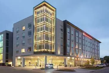 ホテル Hilton Garden Inn Omaha Aksarben Village
