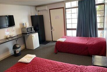 Paringa Hotel Motel