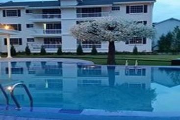 ツーリストアパートメント The Pines Villa 792 The Residence Kampar