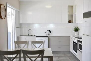 ツーリストアパートメント Angelwaters