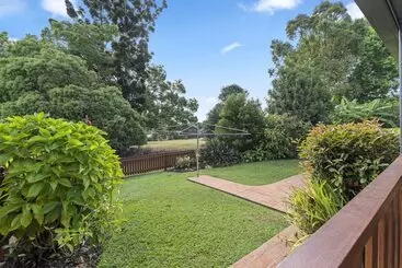 Birds  N  Bloom Cottages