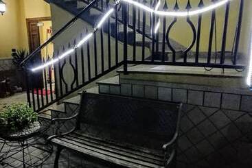 住宿加早餐  Garden Inn