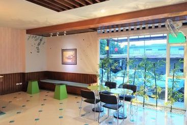 فندق Aung Pung Serviced Apartment