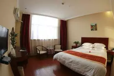 ホテル Greentree Inn Huaian North Chengde Road Sakura Park Phoenix Palace