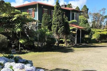 Bed and Breakfast Aloha Happy Place