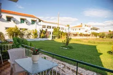 Apart Otel Kokkinia Gardens