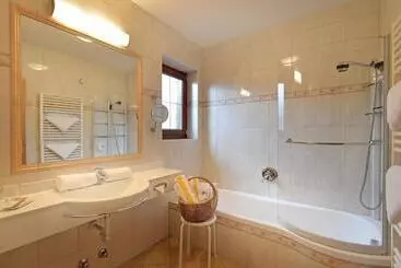 アパートホテル Apparthotel Ederfeld