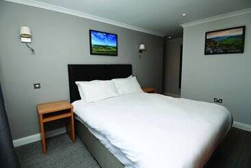 הוסטל Lamb & Flag Inn