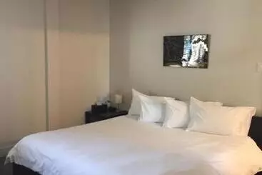 ユースホステル Orange Bistro