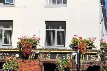 Retkeilymaja The Crown & Anchor