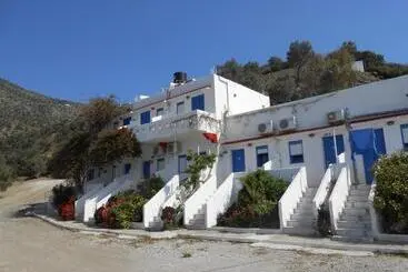 ペンション Nikos Place