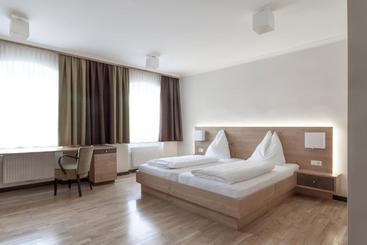 펜션 Frühstückshotel Scharinger