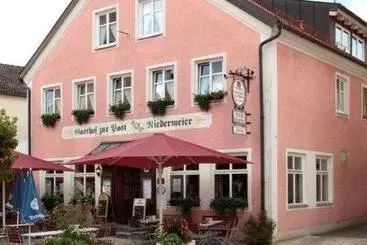 Pensione Zur Post Garni