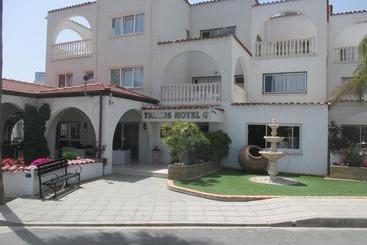 Tsialis Hotel Apartments