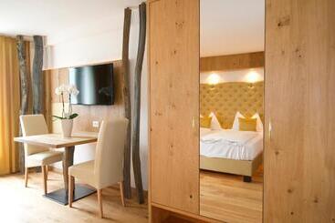 アパートホテル Panorama