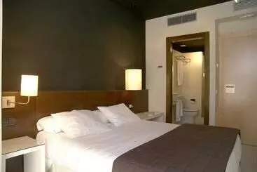 Pension (Hôtel basse catégorie) Hostal Badaloní