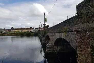 Pensão The River S Edge Guest House