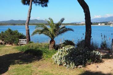 Kurort Maranatha Résidence Avec Plage Privée, Piscine Chauffée