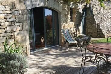 펜션 Le Roulottes Du Petit Gouffre De Padirac Avec Spa