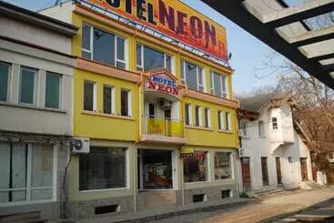 Pensione Neon Guest Rooms