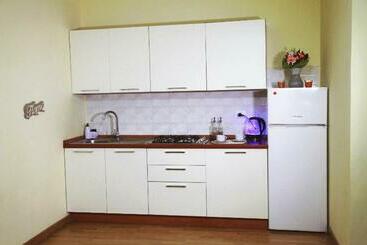 شقة فندقية Residence Torre Saracena