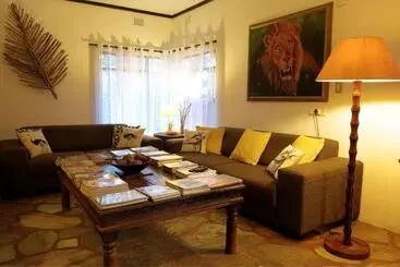 Pensione Kaia Tani Exclusive Guesthouse