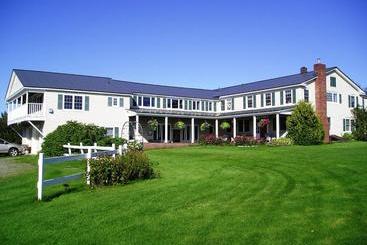 Общежитие Cooper Hill Inn