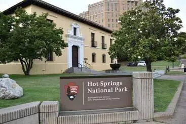 ユースホステル The Gables Inn