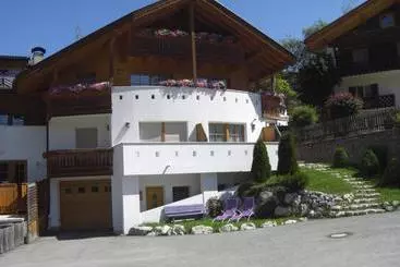 アパートホテル Appartamenti Residence Pars