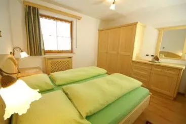 アパートホテル Appartamenti Residence Pars