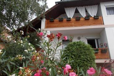 پانسیون Nimród Pihenőház