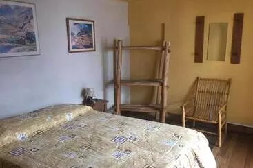 هاستل Posada Junco Y Capuli