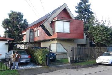 پانسیون Hostal Los Avellanos