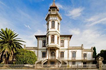 پانسیون Palacete Villa Idalina