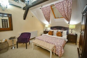 ペンション Vila Sarada Boutique