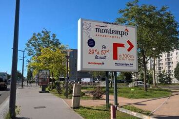 هتل آپارتمان Montempô Apparthôtel Lyon Viviani
