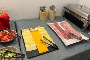 Hirschenhof Apartments