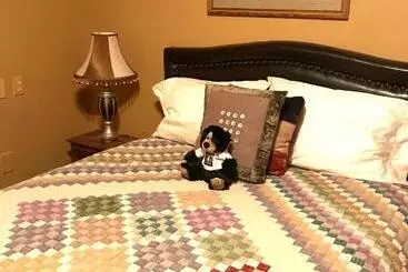 アパートホテル Cowboy's Lodge