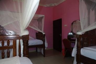 پانسیون Jambo Guest House