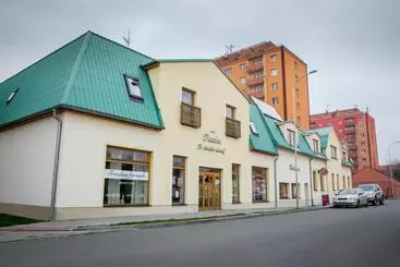 Majatalo Penzion U Zámecké Zahrady