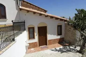 Schronisko Roba Albanisi