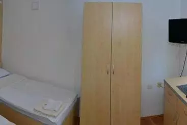 پانسیون Rooms Petrovic