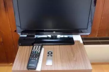 Bed and Breakfast Kizuna Lodge & Bbq Centre