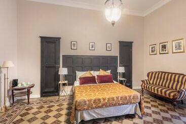 צימר Donna Maddalena