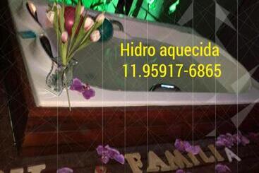 تختخواب و صبحانه Harmonia Gru