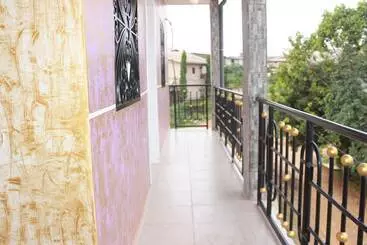 هتل آپارتمان Elu Hotel Appart