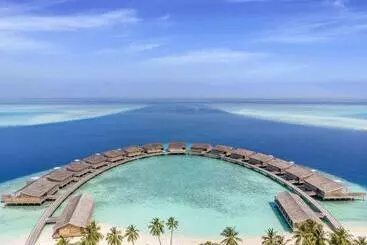 استراحتگاه Kudadoo Maldives Private Island – Luxury All Inclusive