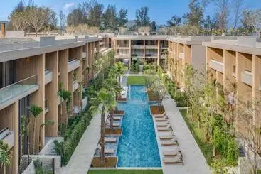 Hotel Twinpalms Montazure Phuket Resort