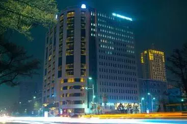 Hotel Ub Grand