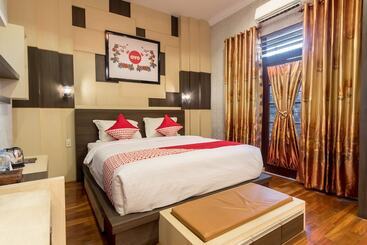 هتل Naufal Guest House Syariah